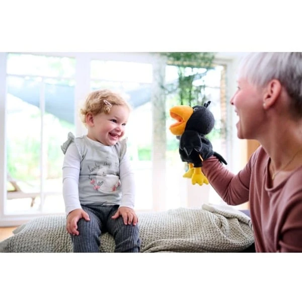 HABA Handpuppe Rabe Theo, Spielfigur 8 HABA Handpuppe Rabe Theo, Spielfigur – Bild 6