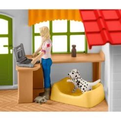 Schleich Farm World Tierarzt-Praxis Mit Haustieren, Spielfigur -Spielzeug Rabatte Schleich Farm World Tierarzt Praxis mit Haustieren Spielfigur@@1832663 4