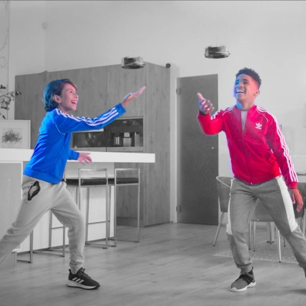 Spin Master Air Hogs Gravitor Mit Trickstab, Spielfigur 10 Spin Master Air Hogs Gravitor Mit Trickstab, Spielfigur – Bild 8